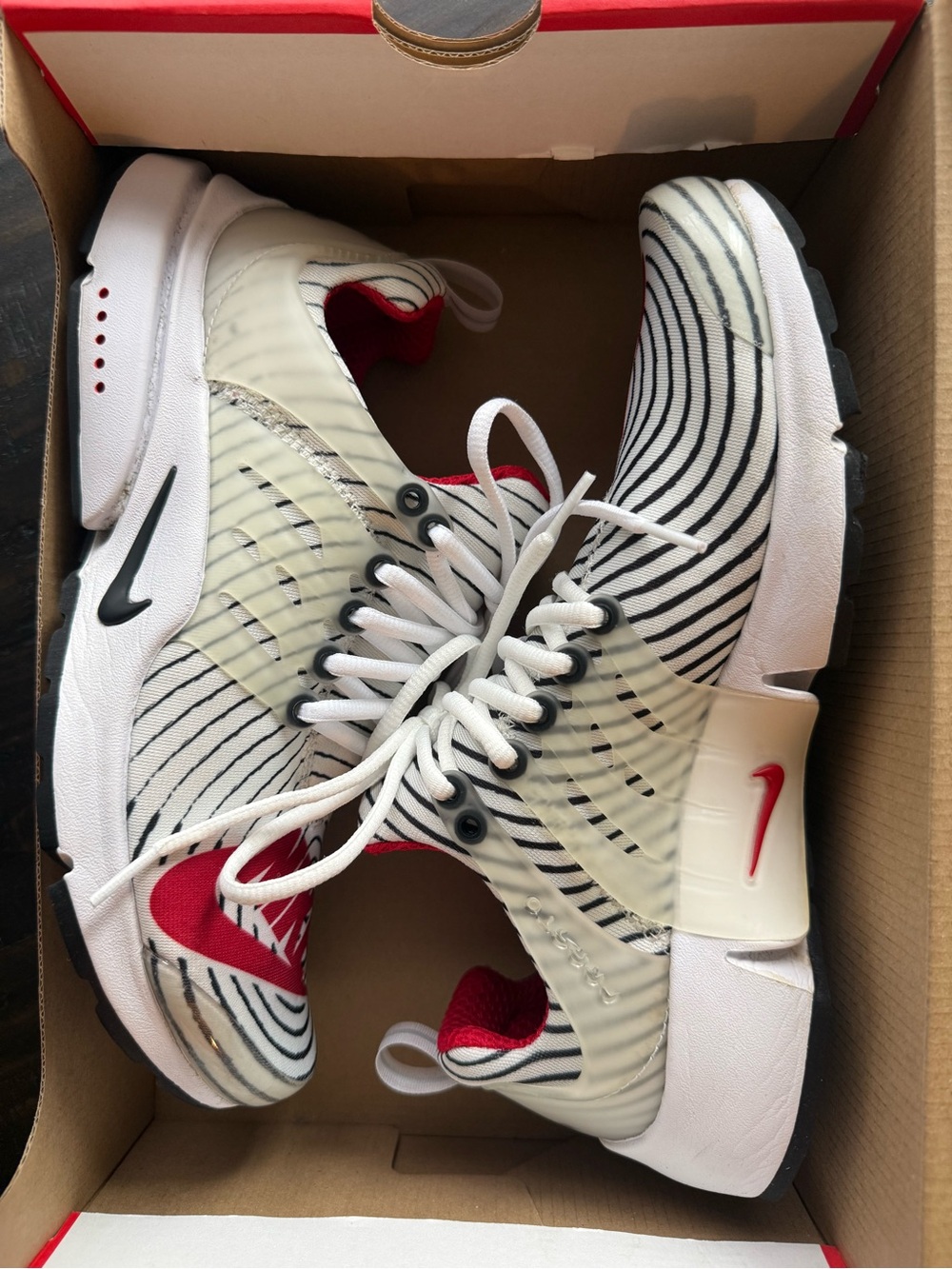 Nike Air Presto - Size 9 - Picture 2 of 6